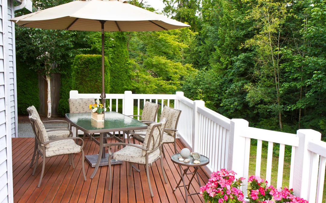 Enhancing Your Outdoor Living Space: 8 Tips